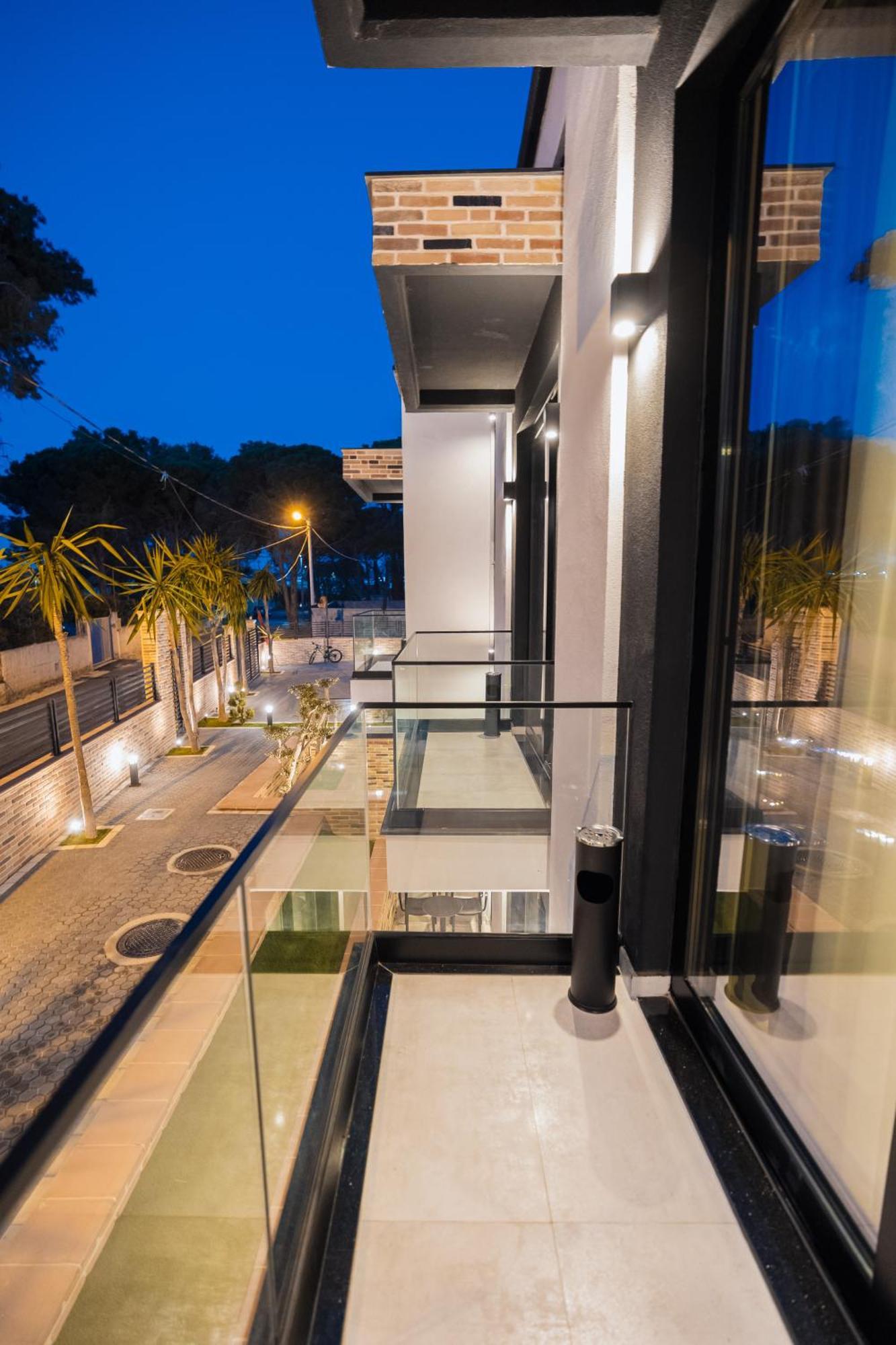 Hotel Beke Vlorë Εξωτερικό φωτογραφία