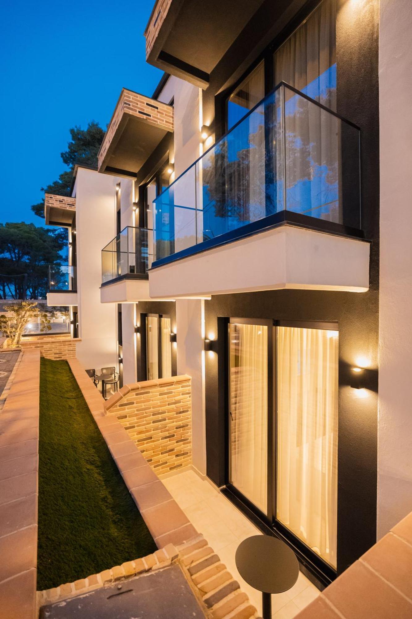 Hotel Beke Vlorë Εξωτερικό φωτογραφία