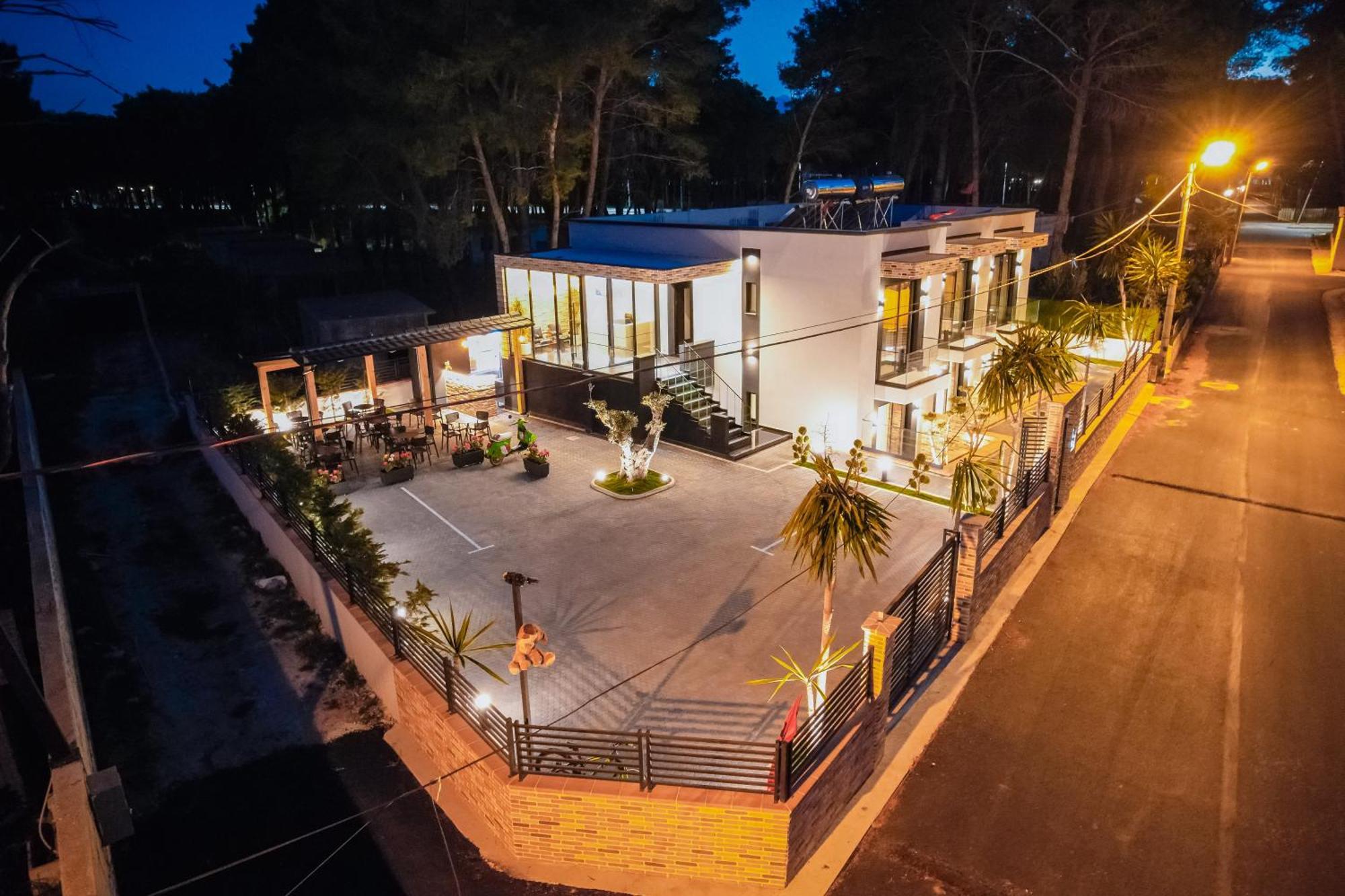 Hotel Beke Vlorë Εξωτερικό φωτογραφία